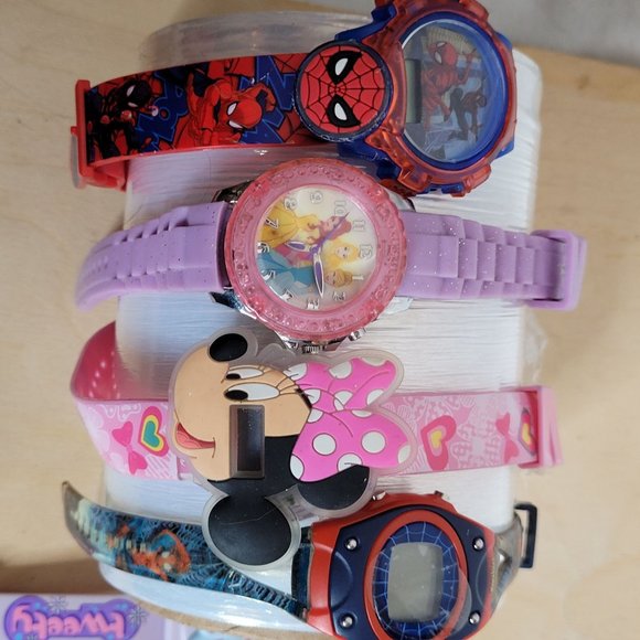 Watch Lot Plastic Novelty Fashion Characters No Batteries Untested Parts Only - Picture 2 of 8